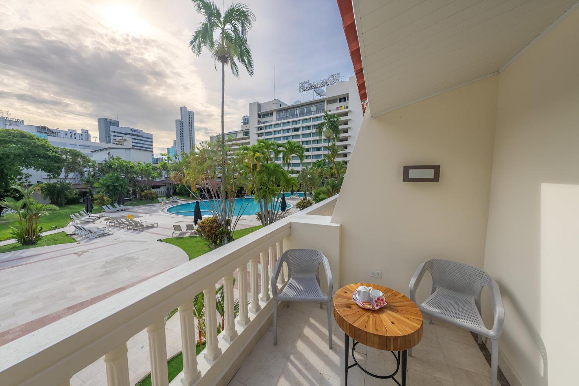 Hotel El Panama By Faranda Grand, A Member Of Radisson Individuals Exterior photo A balcony at the hotel