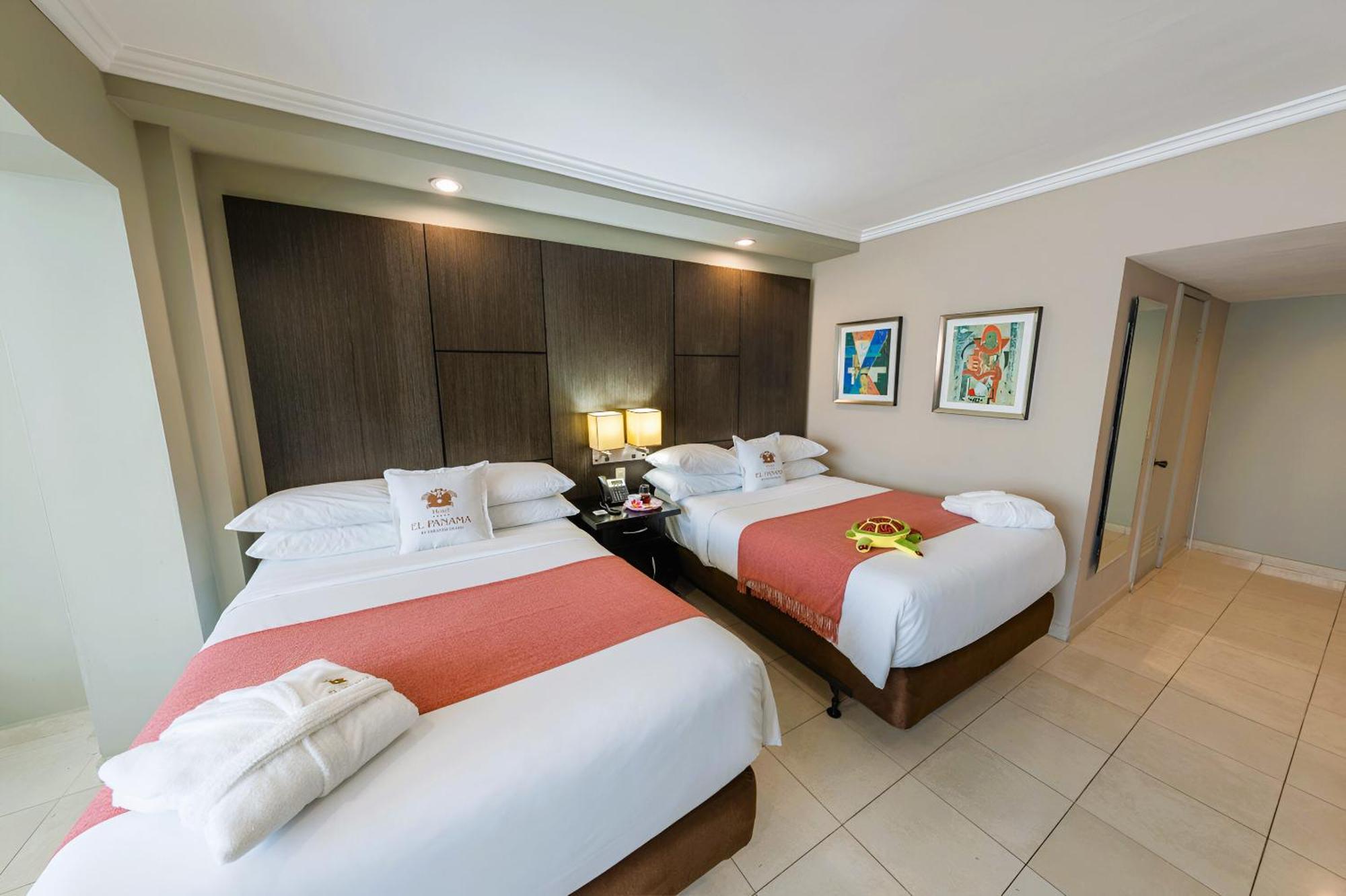 Hotel El Panama By Faranda Grand, A Member Of Radisson Individuals Exterior photo A guest room at the Hilton San Diego Bayfront
